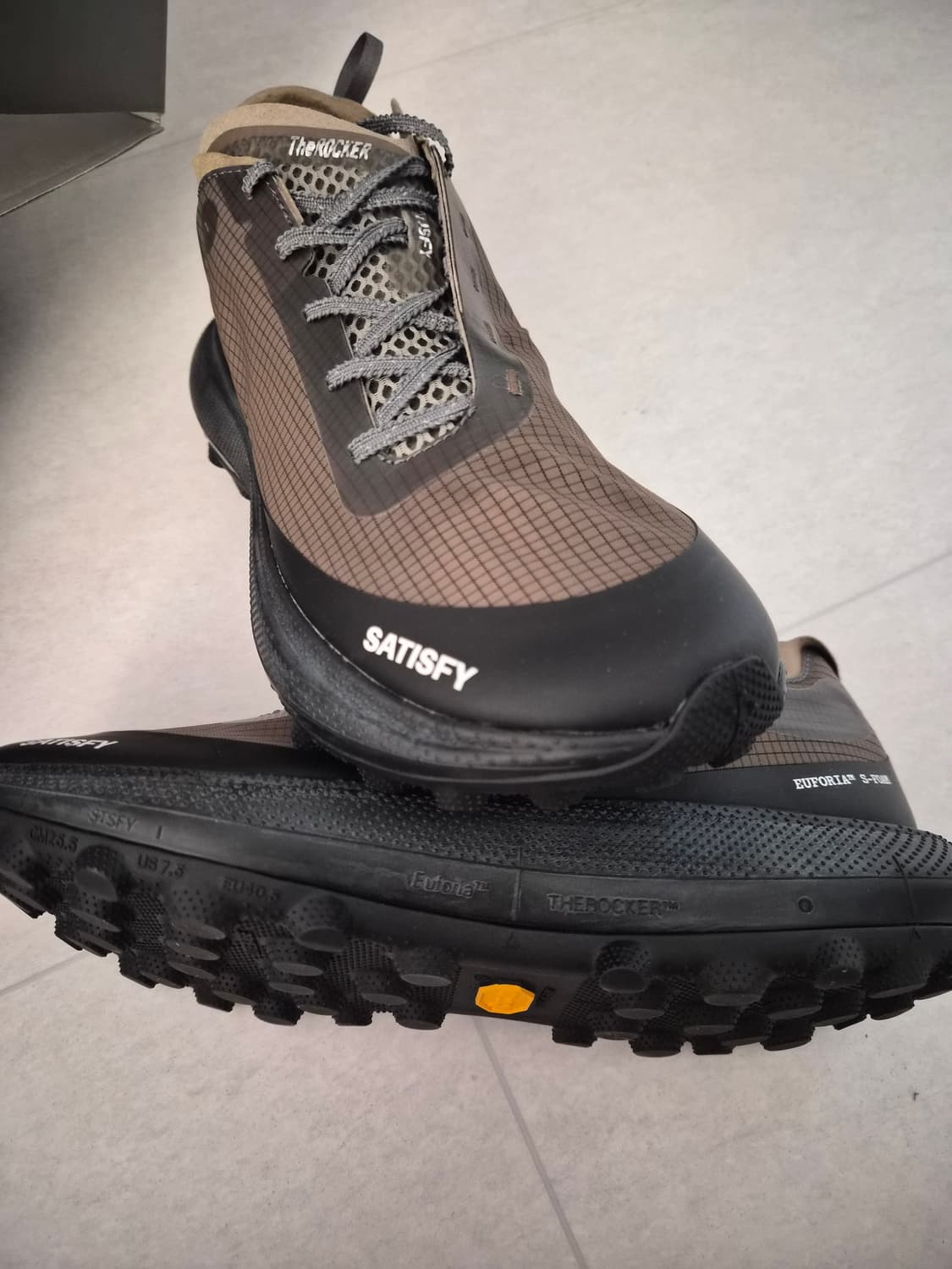 새티스파이 더로커 팔콘 새상품 255 상품이미지2