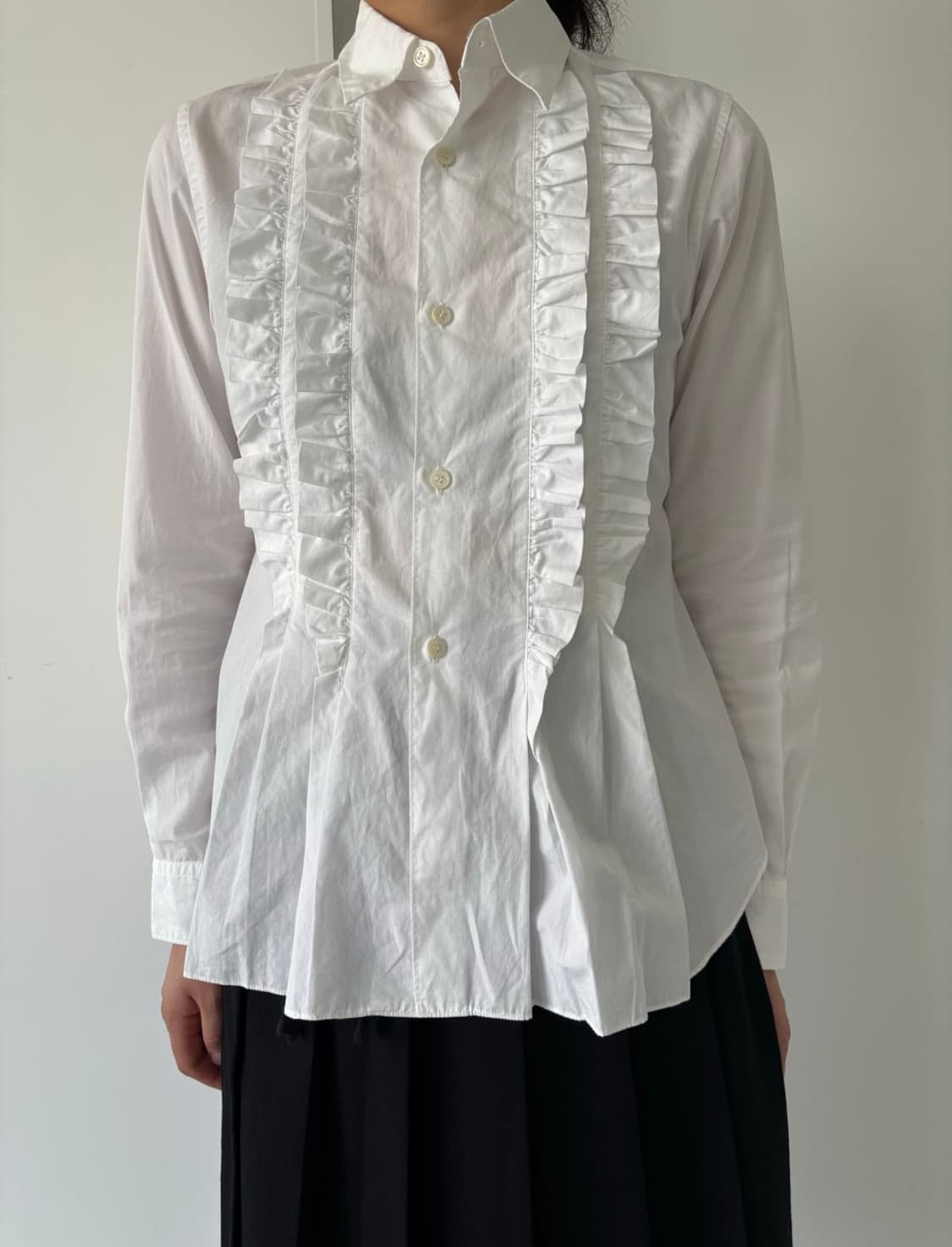 꼼데가르송 프릴셔츠 상품이미지1