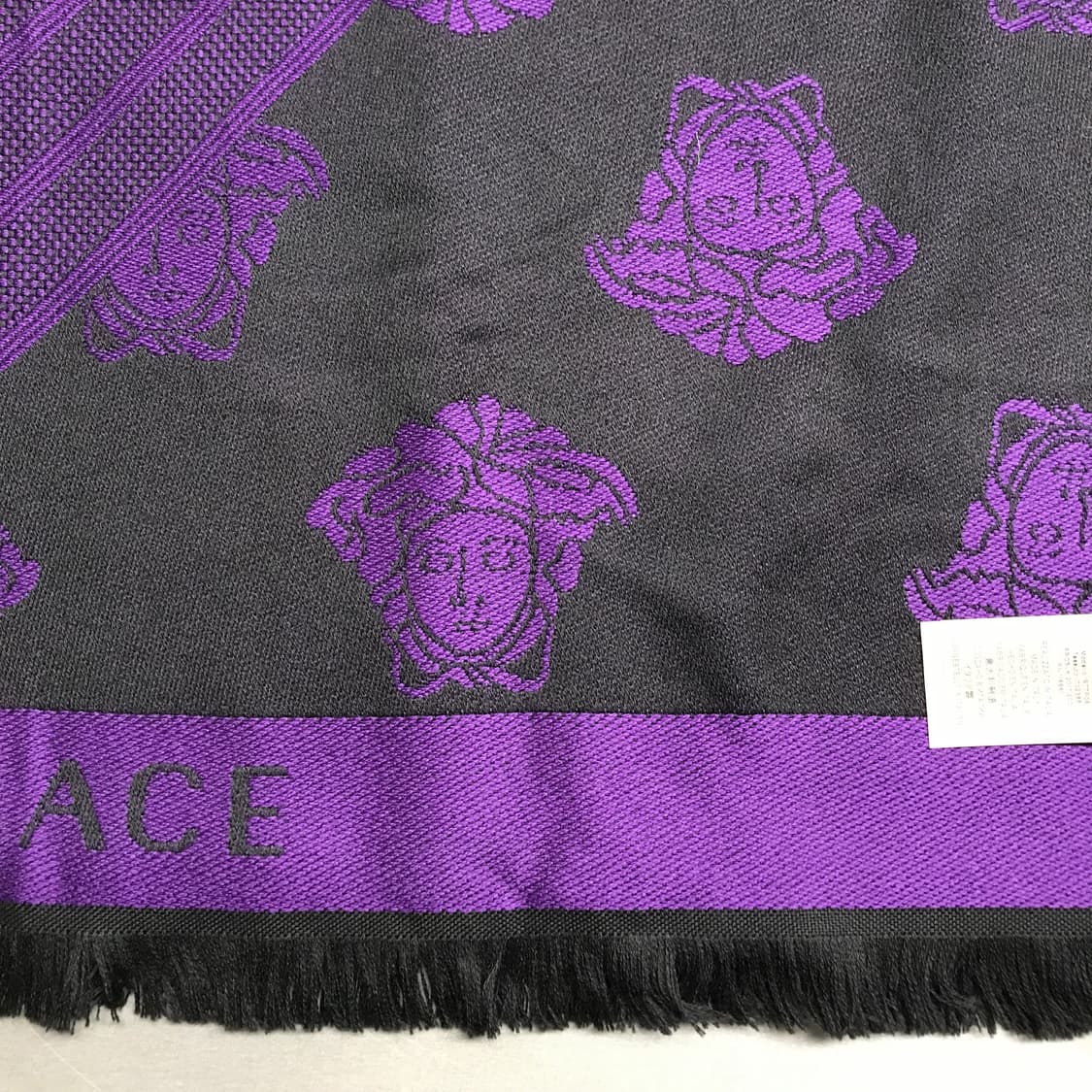 베르사체 메두사 퍼플 머플러 상품이미지5