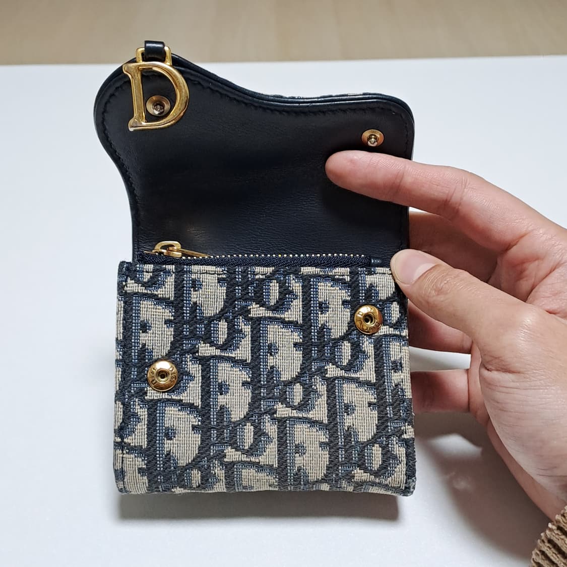 [100%/정품] 디올 새들 로터스 오블리크 3단 지갑, 디올지갑 상품이미지4