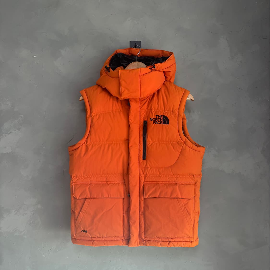노스페이스 700 덕다운 패딩조끼 오렌지 상품이미지1
