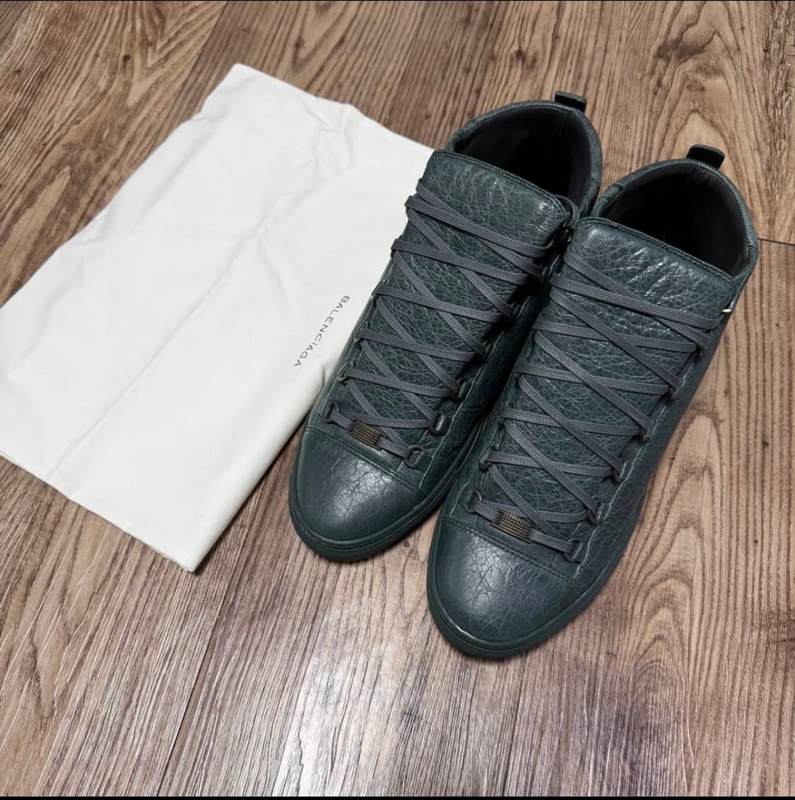 [새상품] 발렌시아가 아레나 41 size 상품이미지1