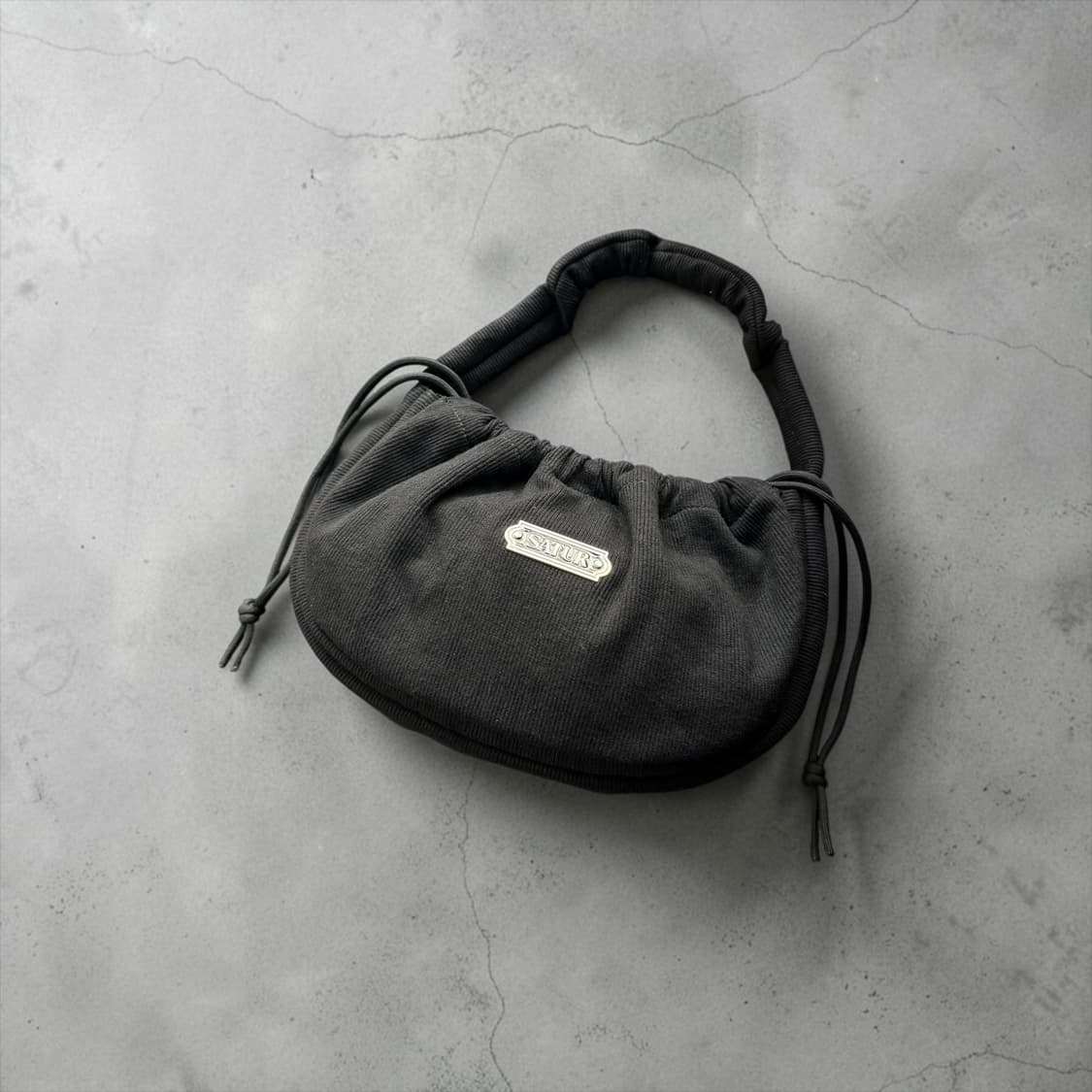 세터 코듀로이 미니 핸드백 상품이미지1