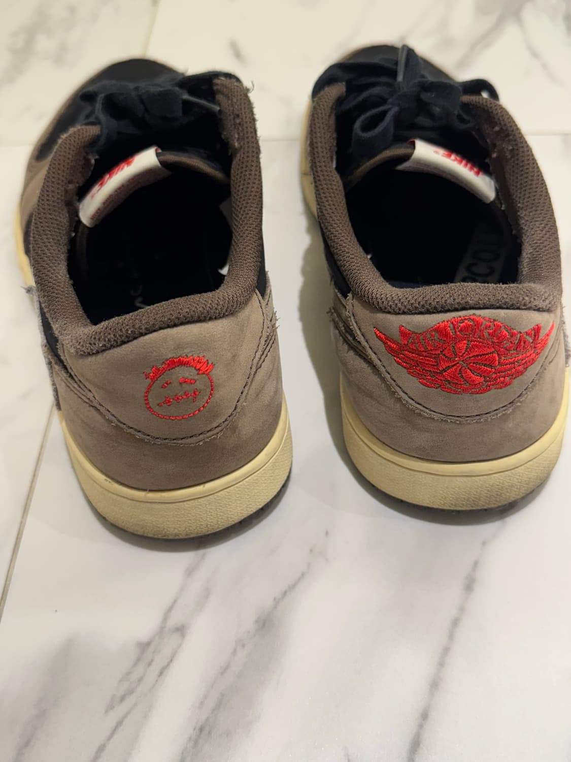 나이키 트래비스 스캇 에어 조던 1 로우 OG 모카 275cm 상품이미지4