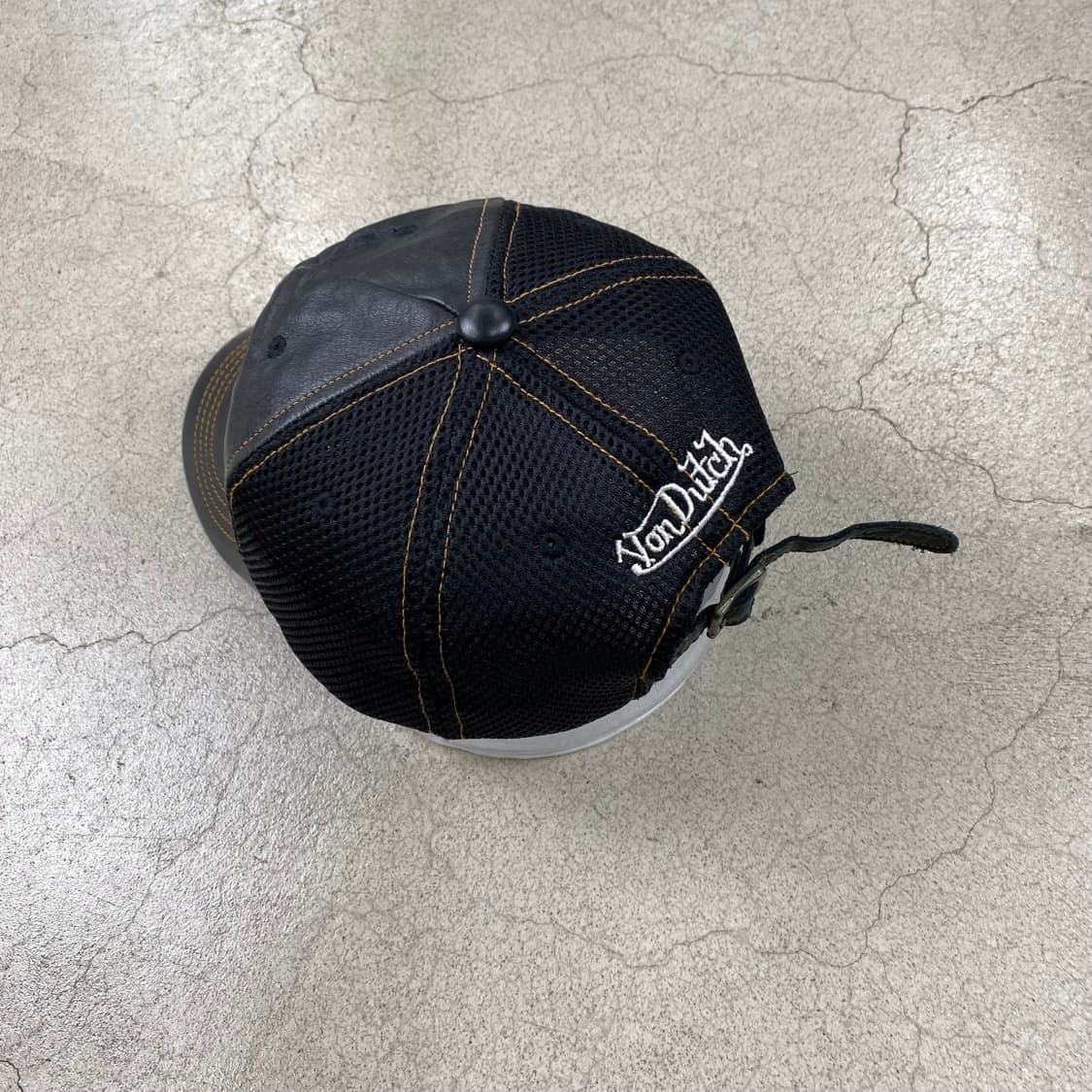 본더치 레더 블랙 매쉬 캡  상품이미지2