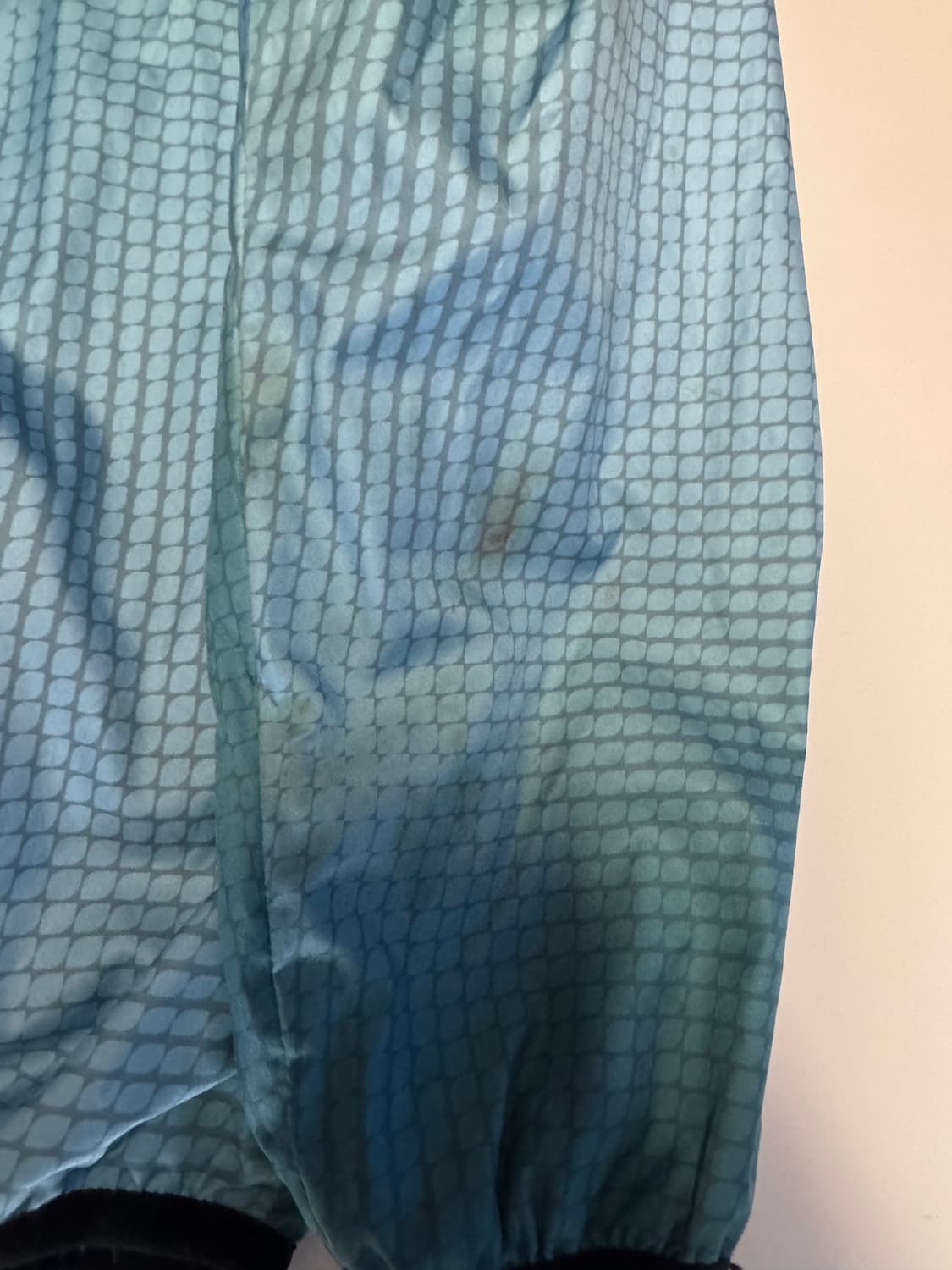 희귀!! 데상트 올드스쿨 그라데이션 무브 스포츠 바람막이 L 상품이미지6