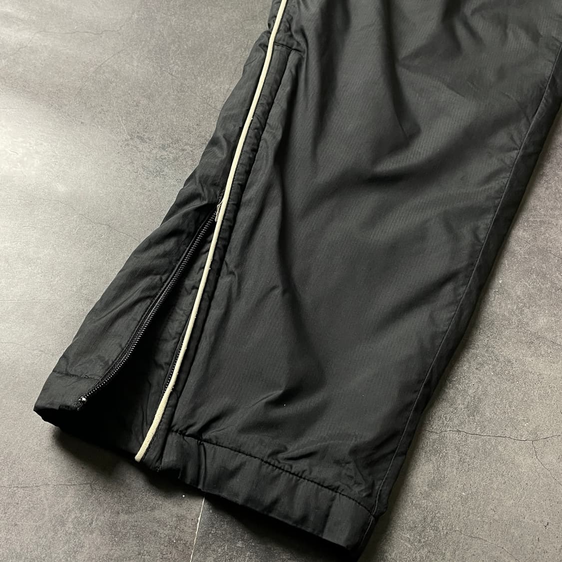 NIKE 00s 나이키 빈티지 블랙 패디드 트랙팬츠 A00573 상품이미지4