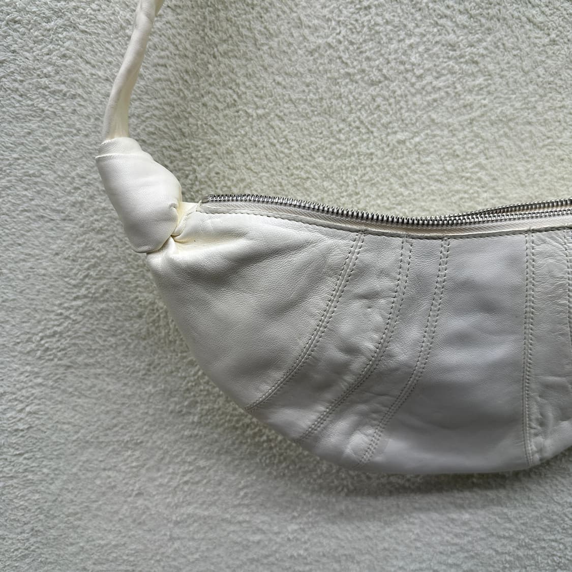 르메르 크루아상 백 스몰 상품이미지2