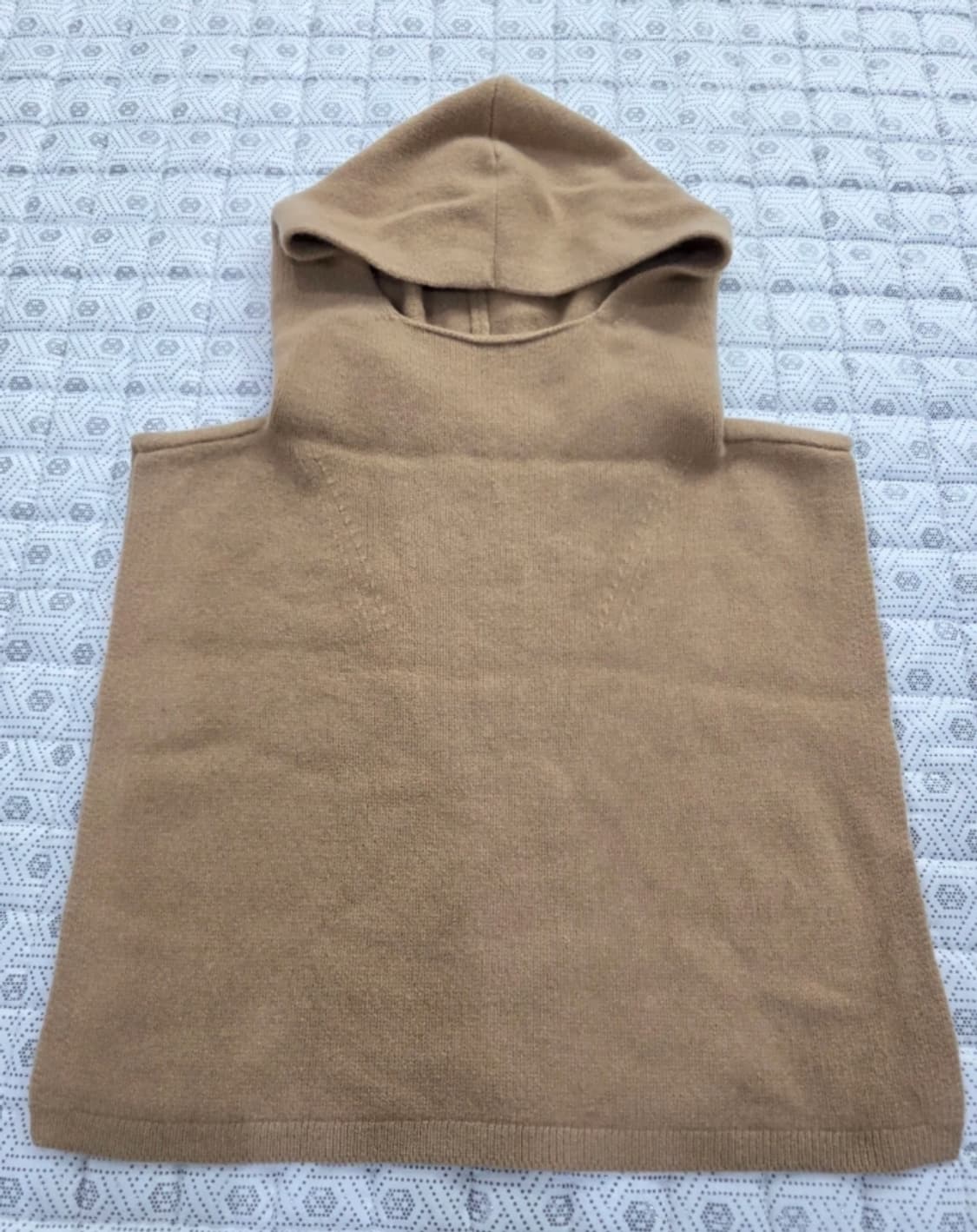 토템 한섬 울 캐시미어 후드 빕 케이프 상품이미지4