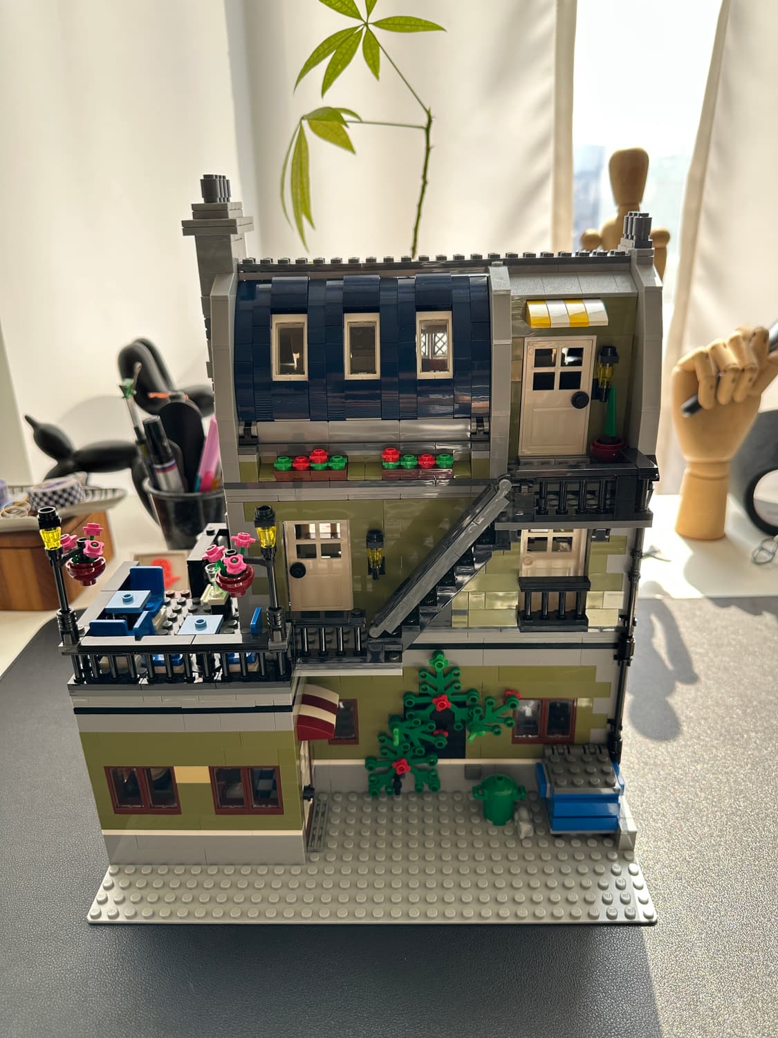 레고 10243 파리레스토랑(완성품) 상품이미지2