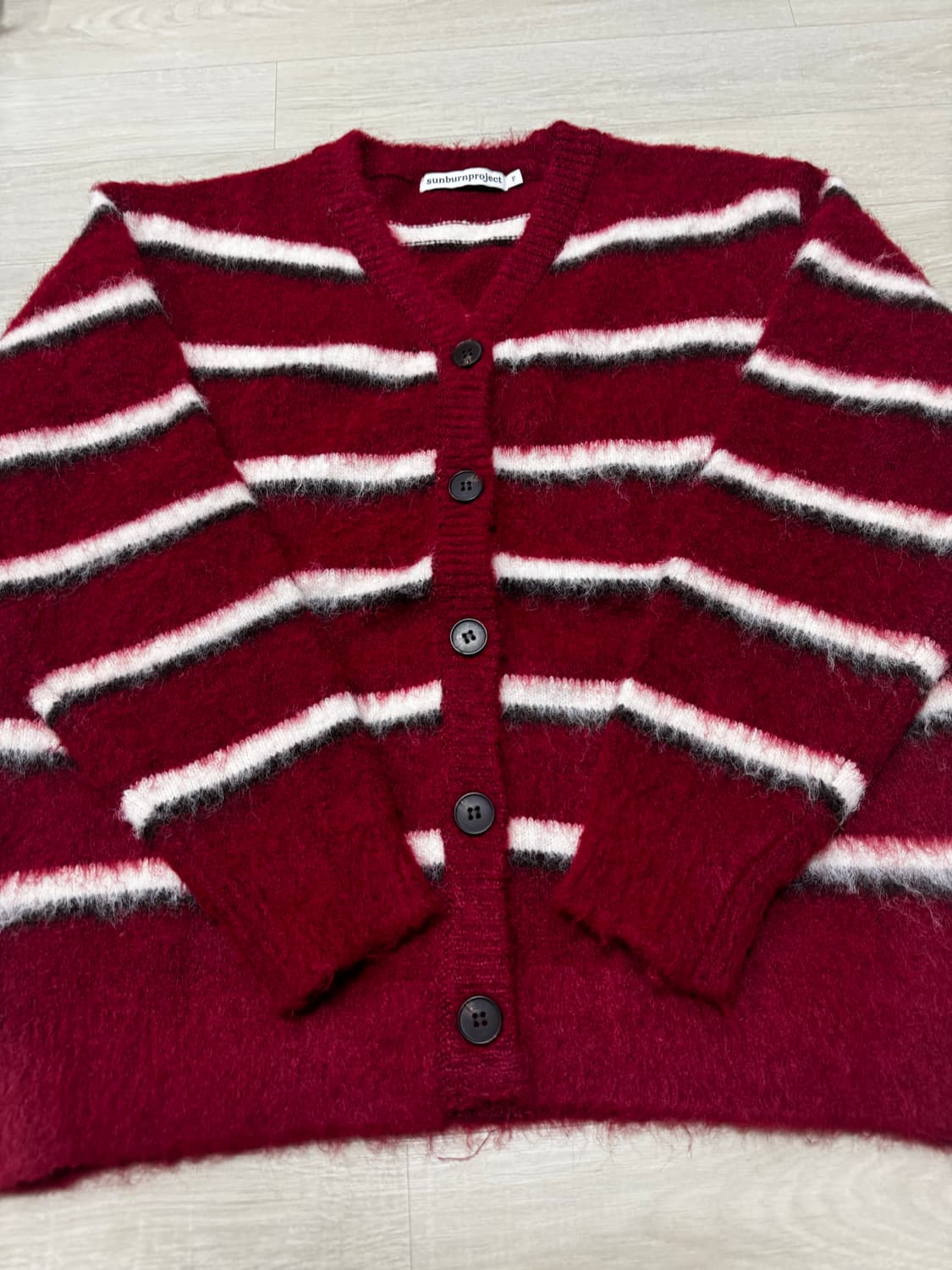 썬번프로젝트 스트라이프 가디건 버건디 상품이미지2
