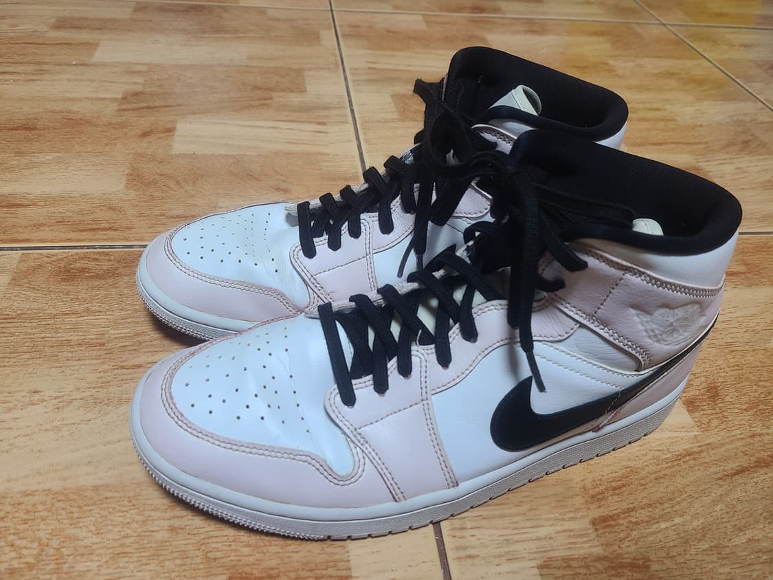 조던1 미드 베일리로즈 W275(265추천) 상품이미지1