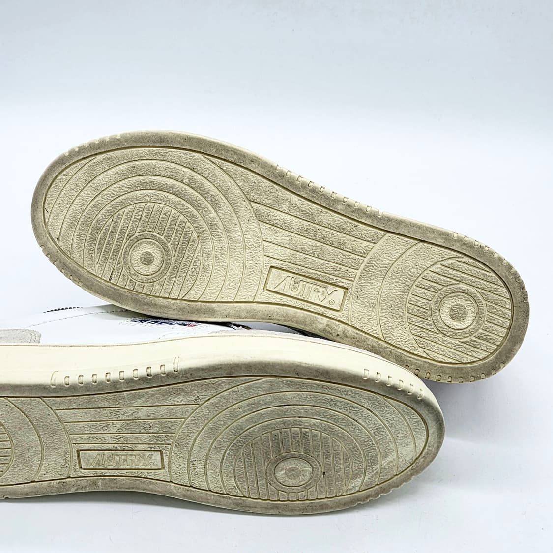  오트리 메달리스트 로우 스니커즈 화이트/레드 (42)   상품이미지3