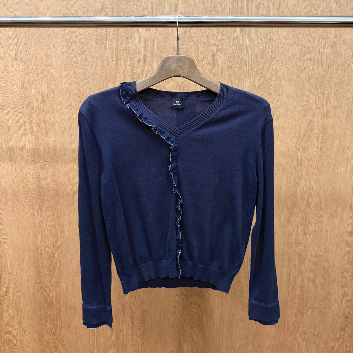 랑방 온 블루 스트라이프 니트 가디건 백 리본 타이 디테일 네이비 그린 상품이미지6