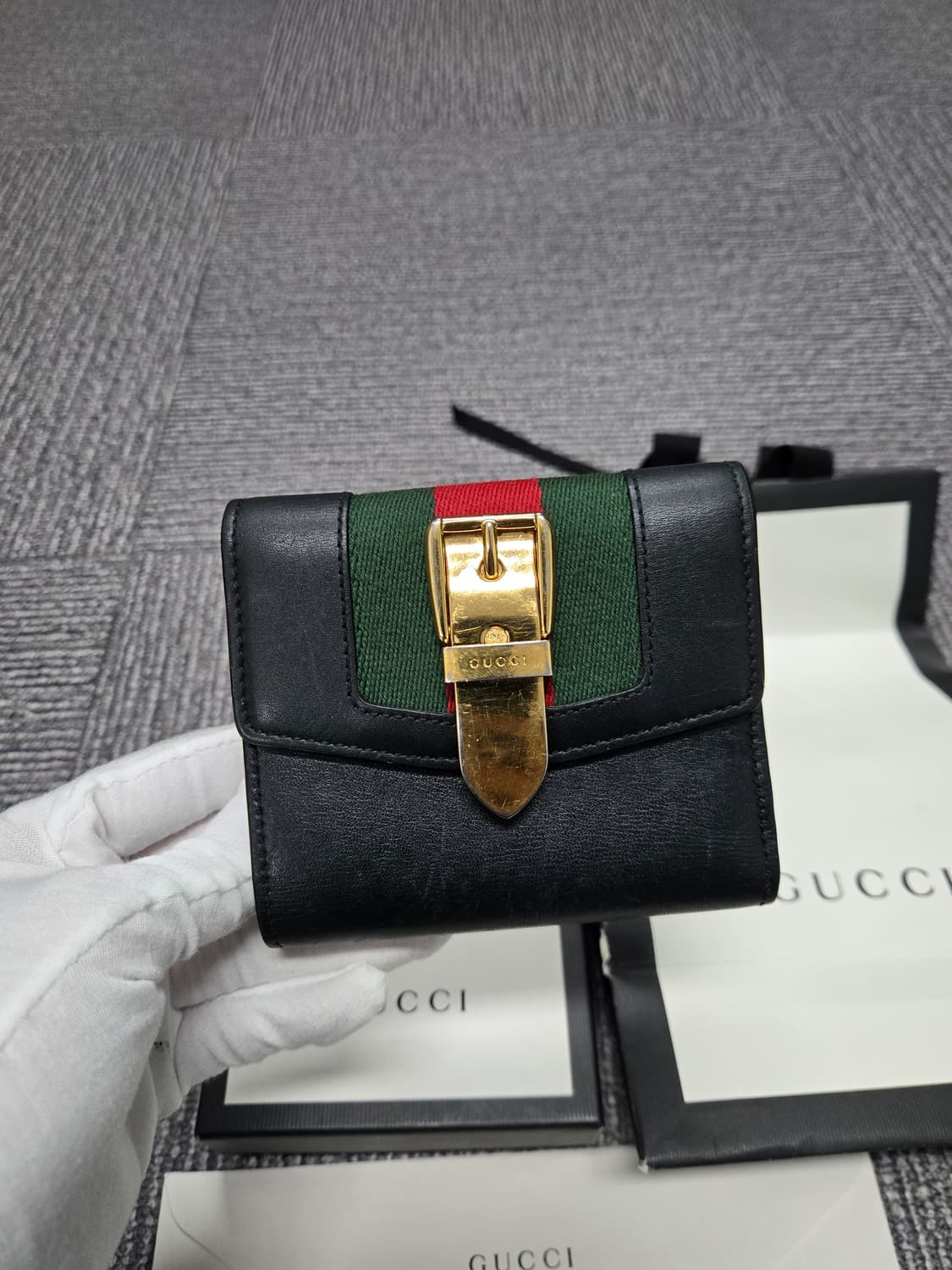 [특가][정품]구찌 실비 삼단 중지갑 상품이미지1