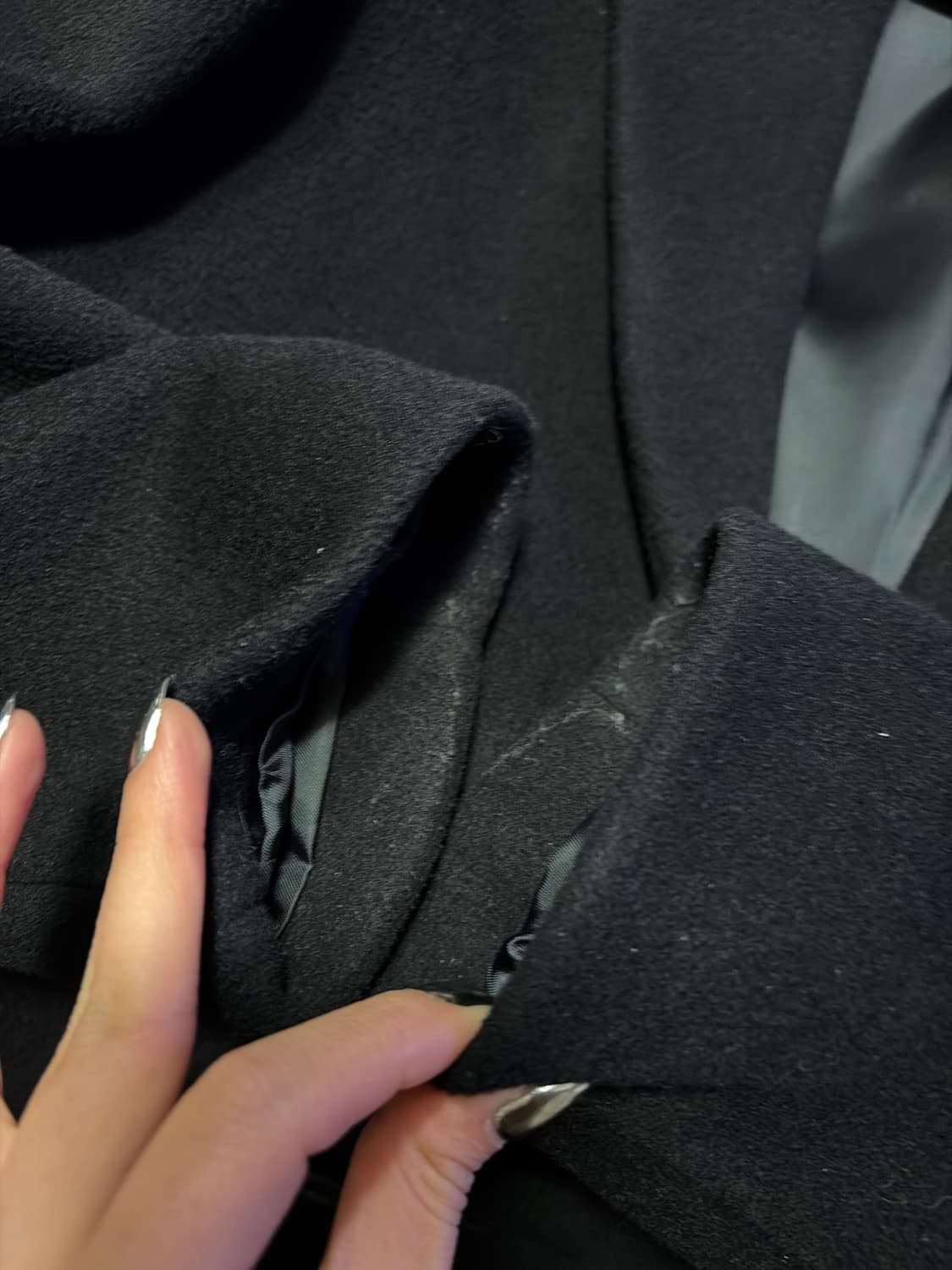 무신사 스탠다드 캐시미어 블렌드 블랙 코트 상품이미지9