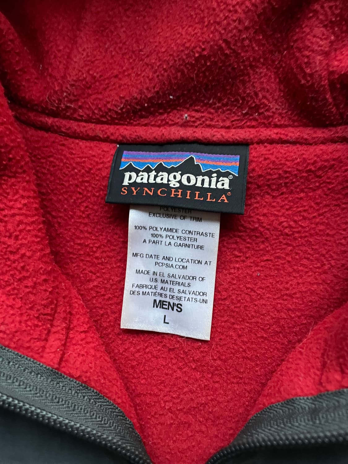 파타고니아 쉘드 후드 신칠라 그레이 레드 상품이미지3