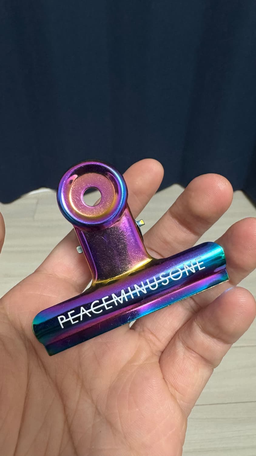 [OS] 지드래곤 GD 피스마이너스원 폴리곤 불독 집게 상품이미지3