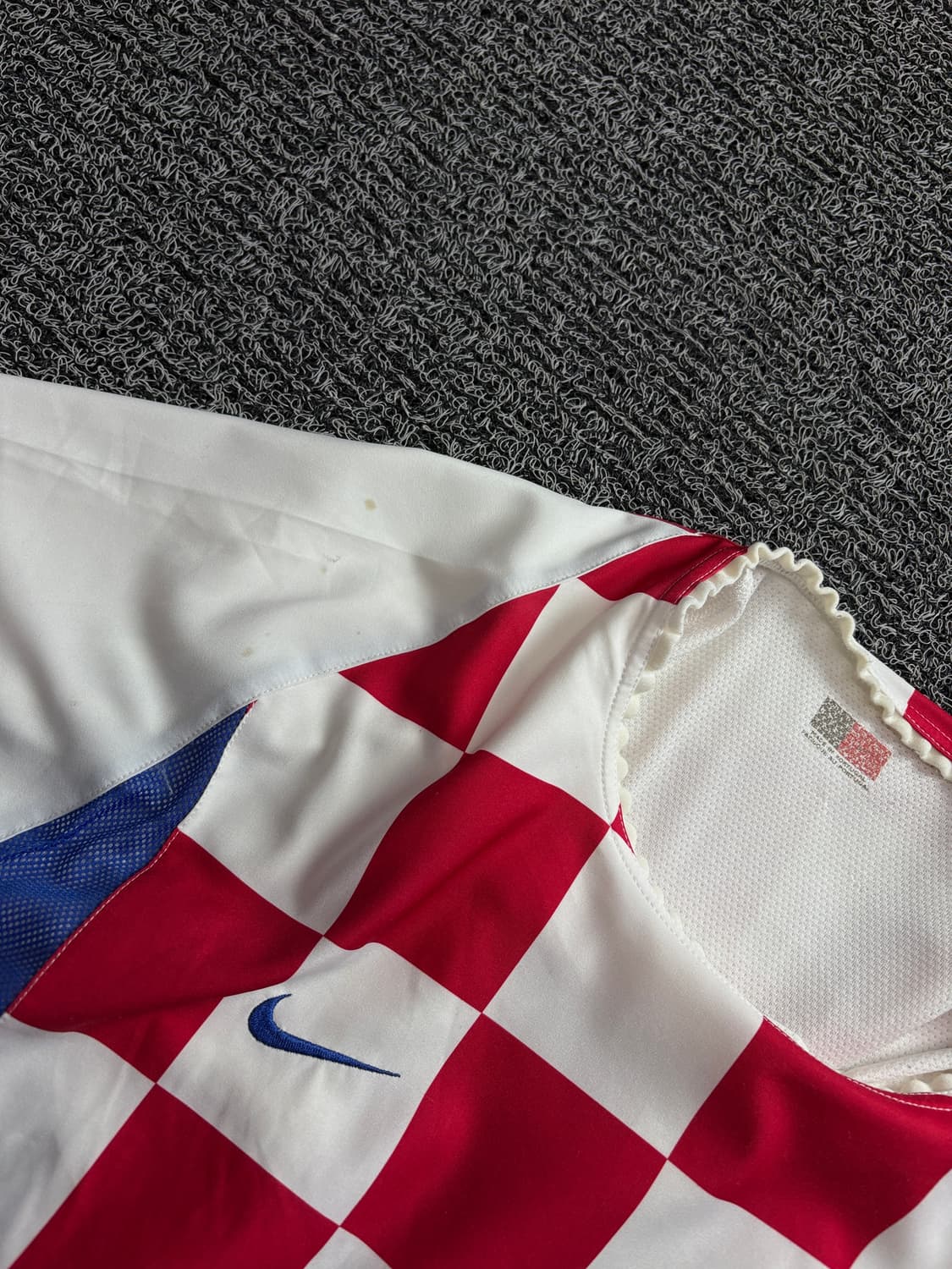 나이키 크로아티아 국대 02-04 레트로 홈 유니폼 2951 상품이미지3