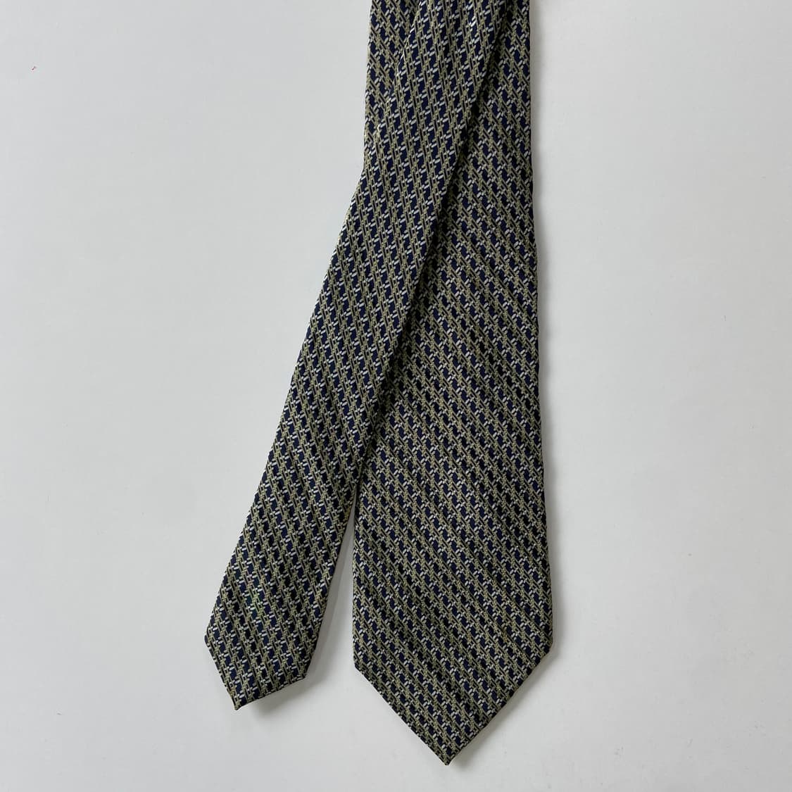 입생로랑(YSL) 명품 정품 넥타이7.8cm 상품이미지1