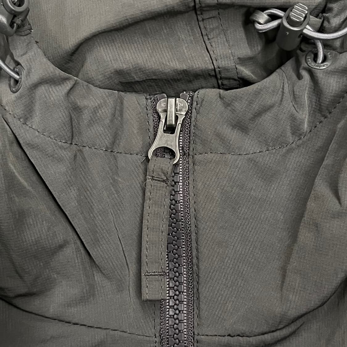 [정품/M] 컬럼비아 후드 바람막이 자켓 그레이 b10 상품이미지8