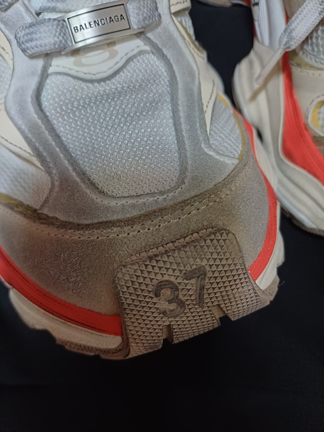 발렌시아가 카고스니커즈  상품이미지3