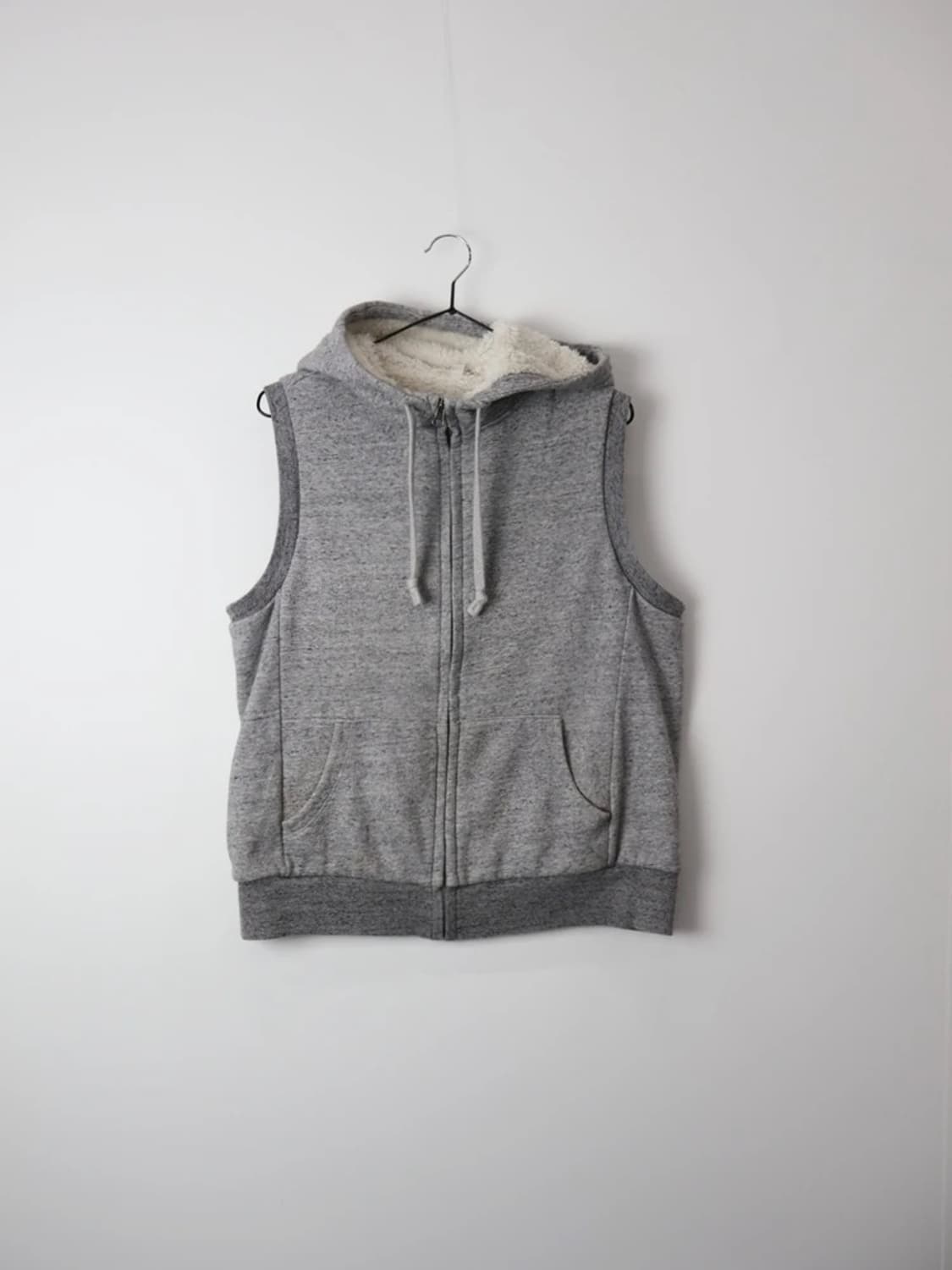 Uniqlo Sherpa Lined Hoodie Vest 상품이미지4