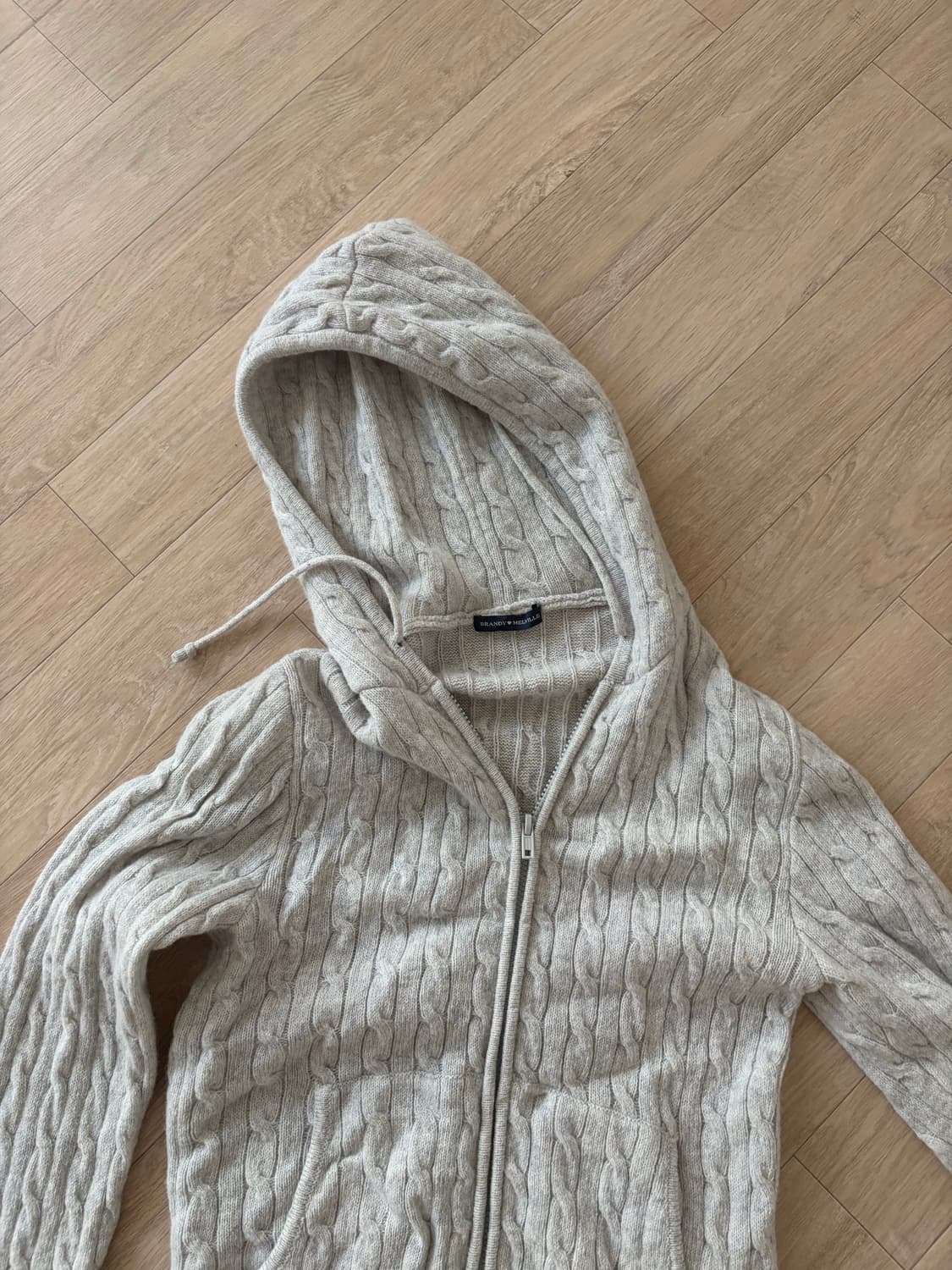 브랜디멜빌 light grey cable knit hoodie 집업 상품이미지3