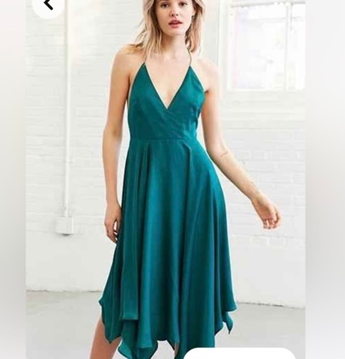 그린 브이넥 원피스 오픈백 urban outfitters kimchi b 상품이미지1