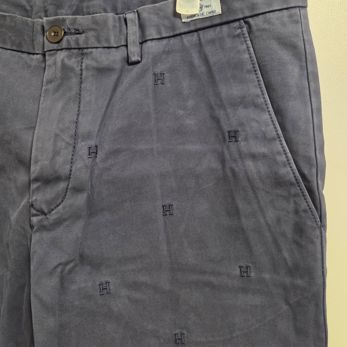 타미힐피거 자수패턴 어센틱 치노팬츠 36-37 상품이미지4