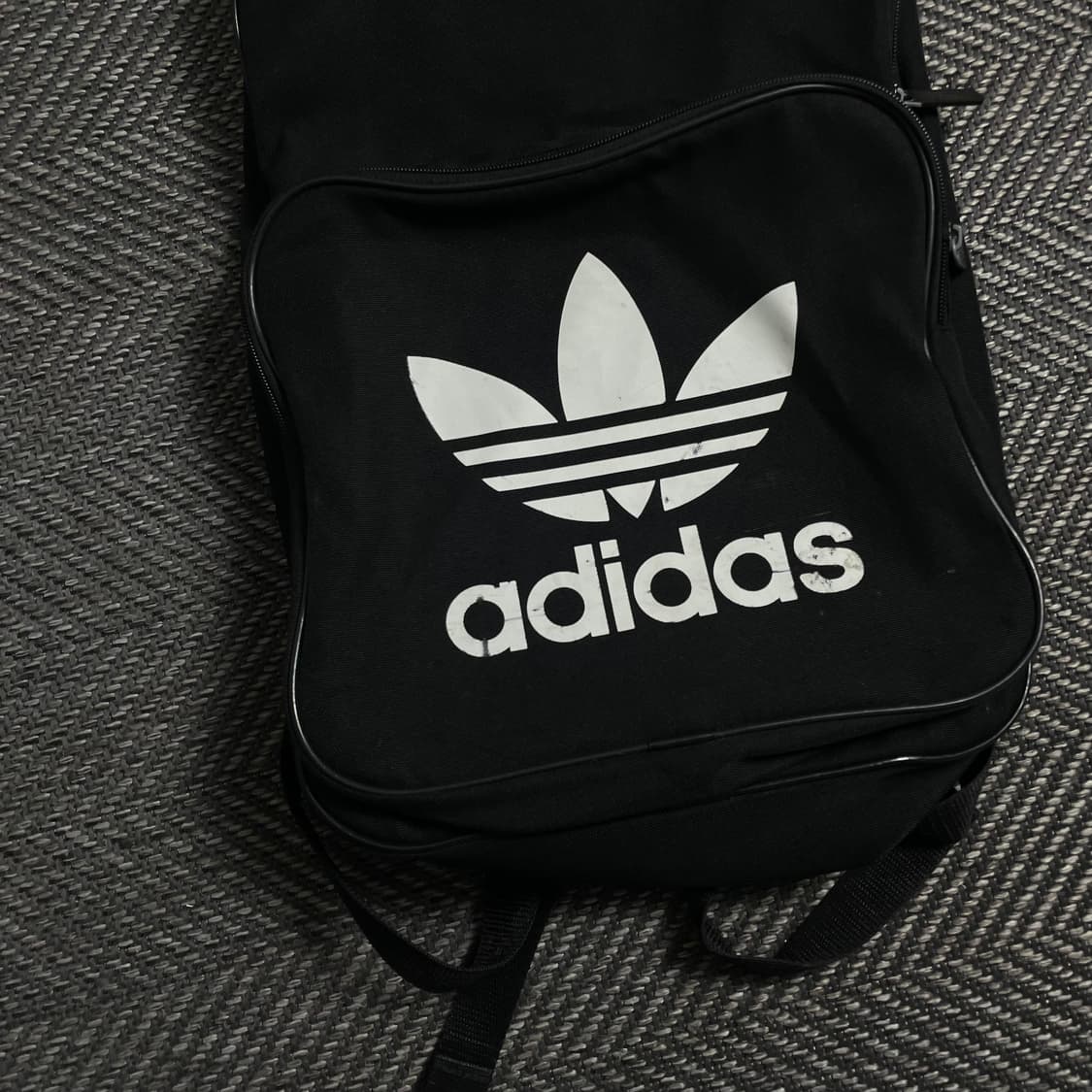 00s 아디다스 클래식 트레포일 백팩 블랙 y 3982 상품이미지3