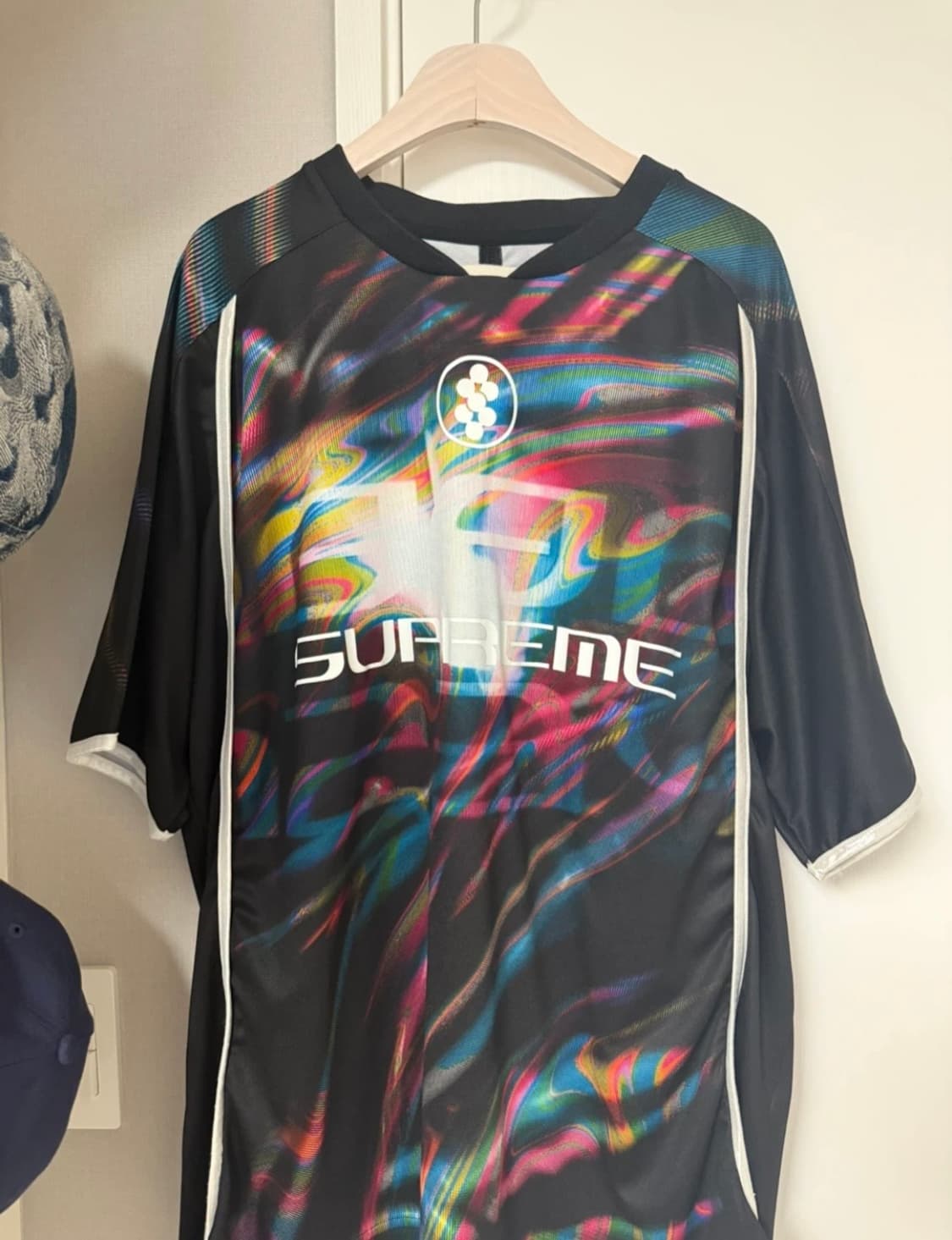 슈프림 피드백 사커 저지 23ss 상품이미지1