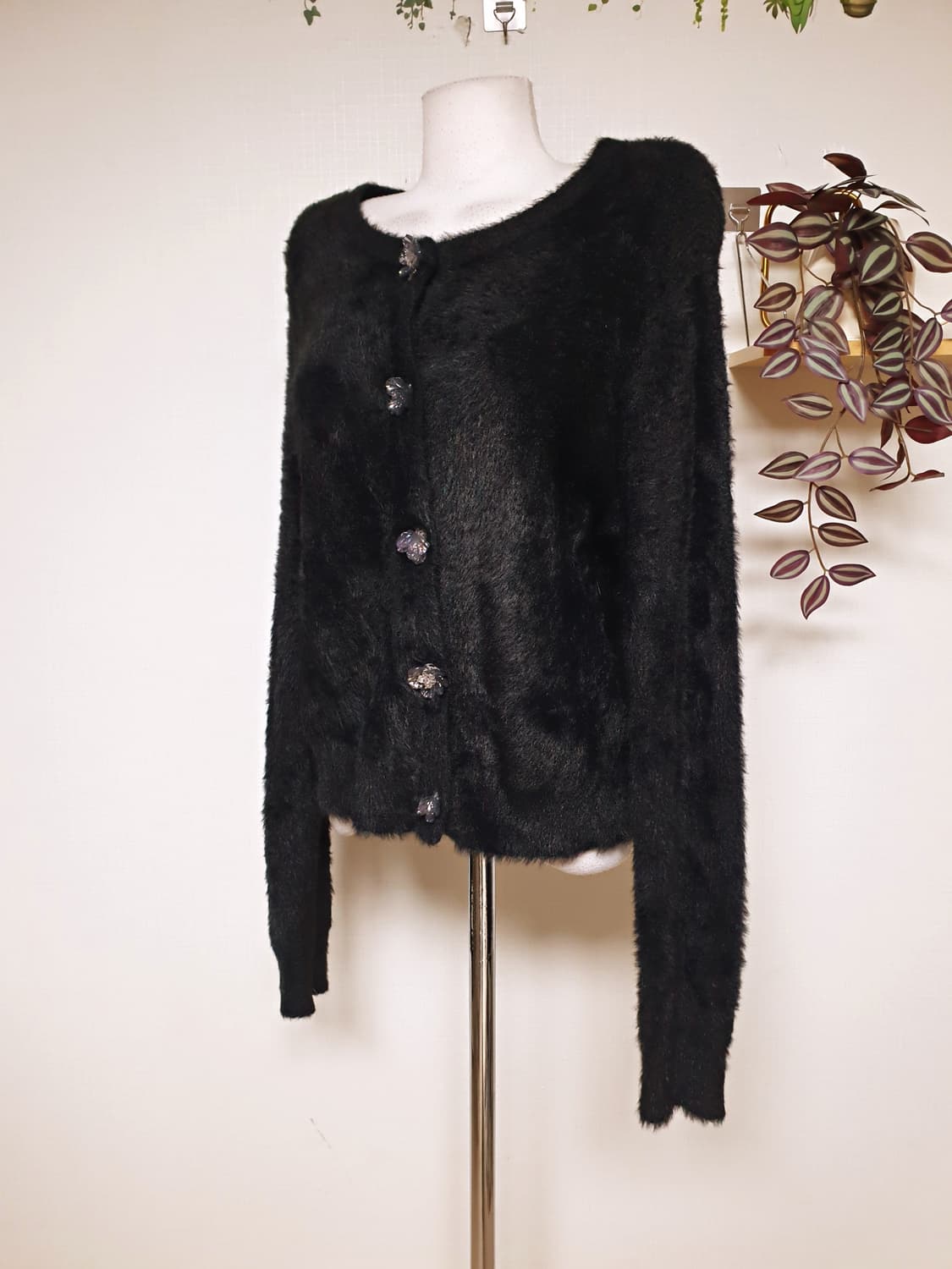 자라 플라워 비즈단추 가디건 77 블랙 L  상품이미지3