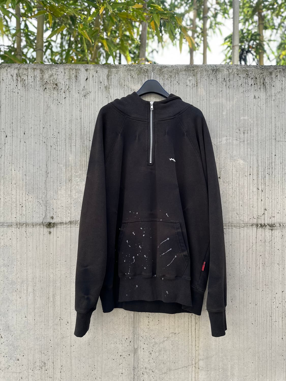 YESEYESEE 페인팅 후디 상품이미지1