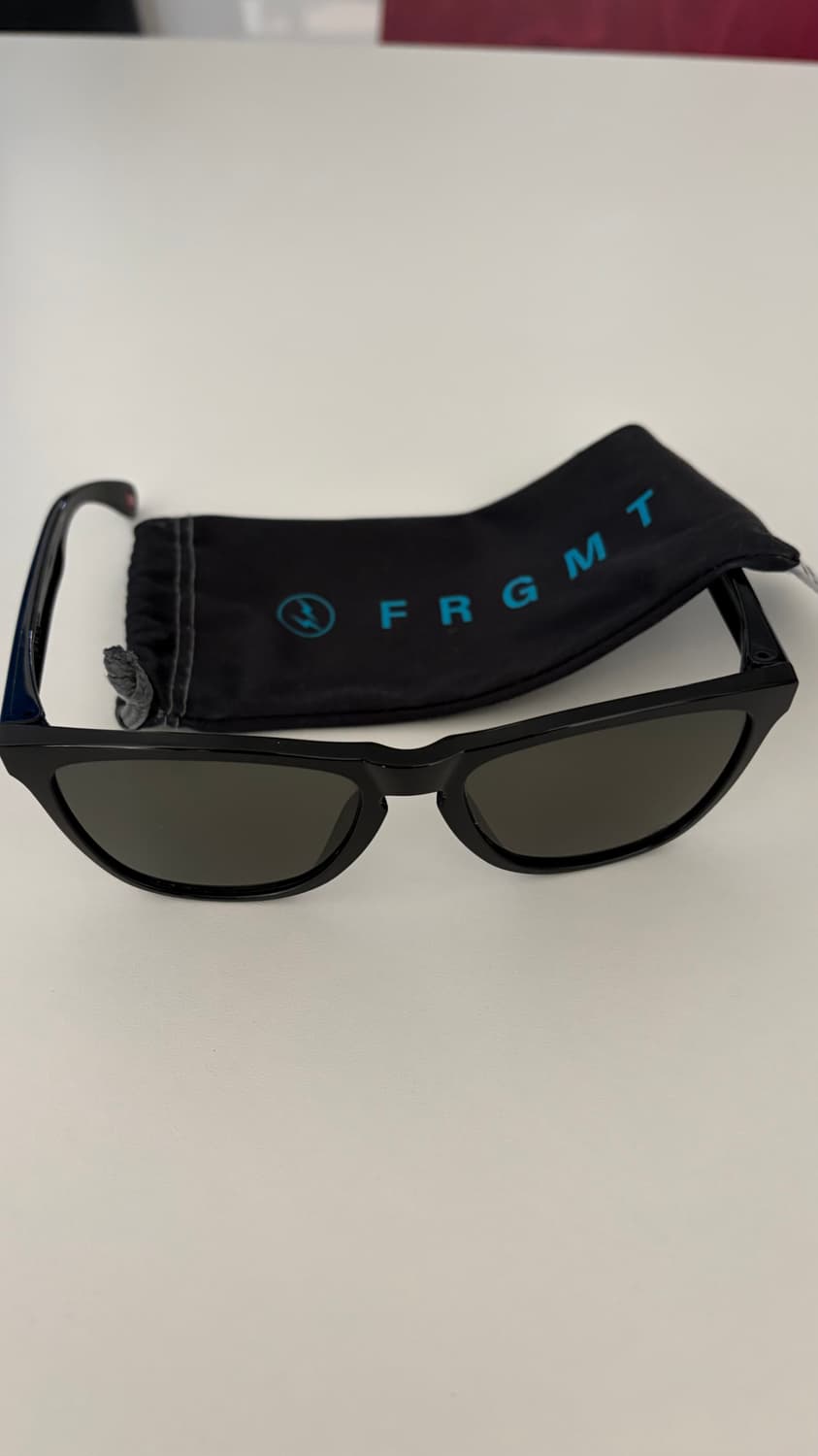 오클리 x 프라그먼트 프로그스킨 (A)  상품이미지3