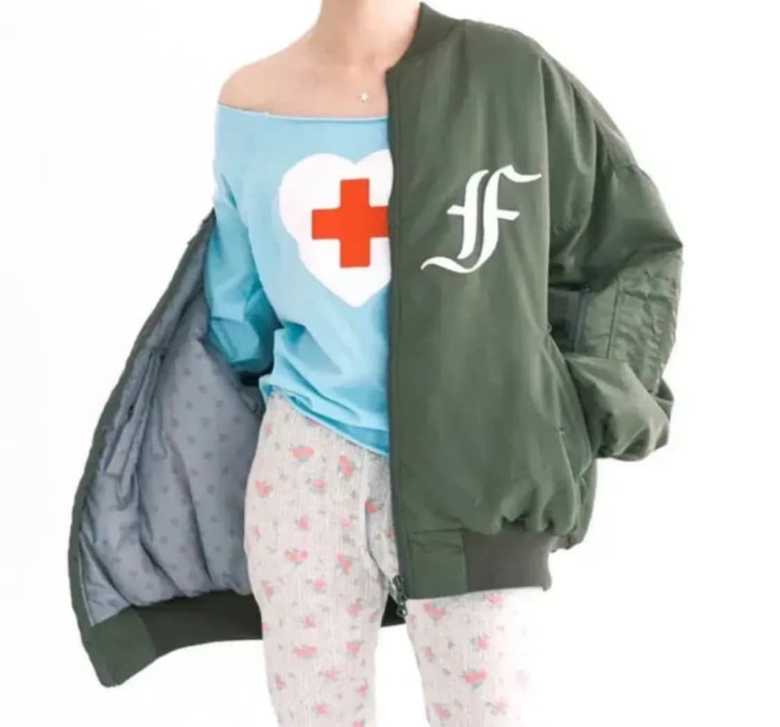 샵페어리 봄버자켓 카키 구합니다!!! 상품이미지1