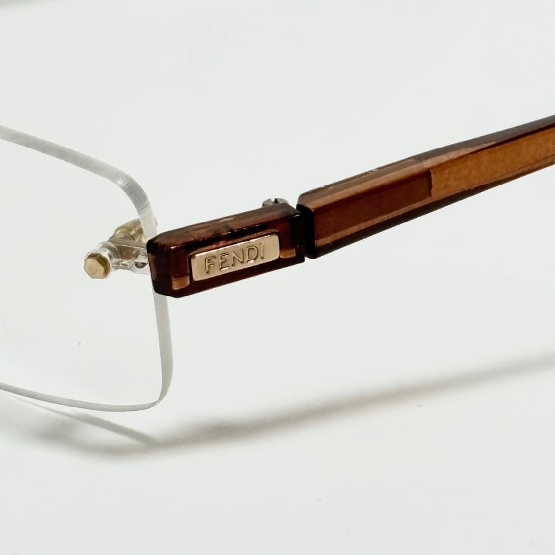 FENDI 펜디 골드 무테 안경 상품이미지4
