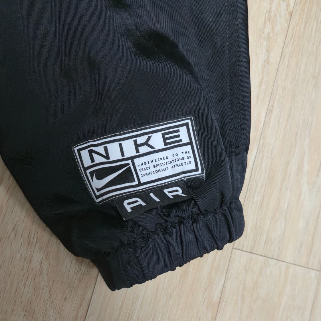 나이키 AIR 블랙 바람막이 자켓 상품이미지6