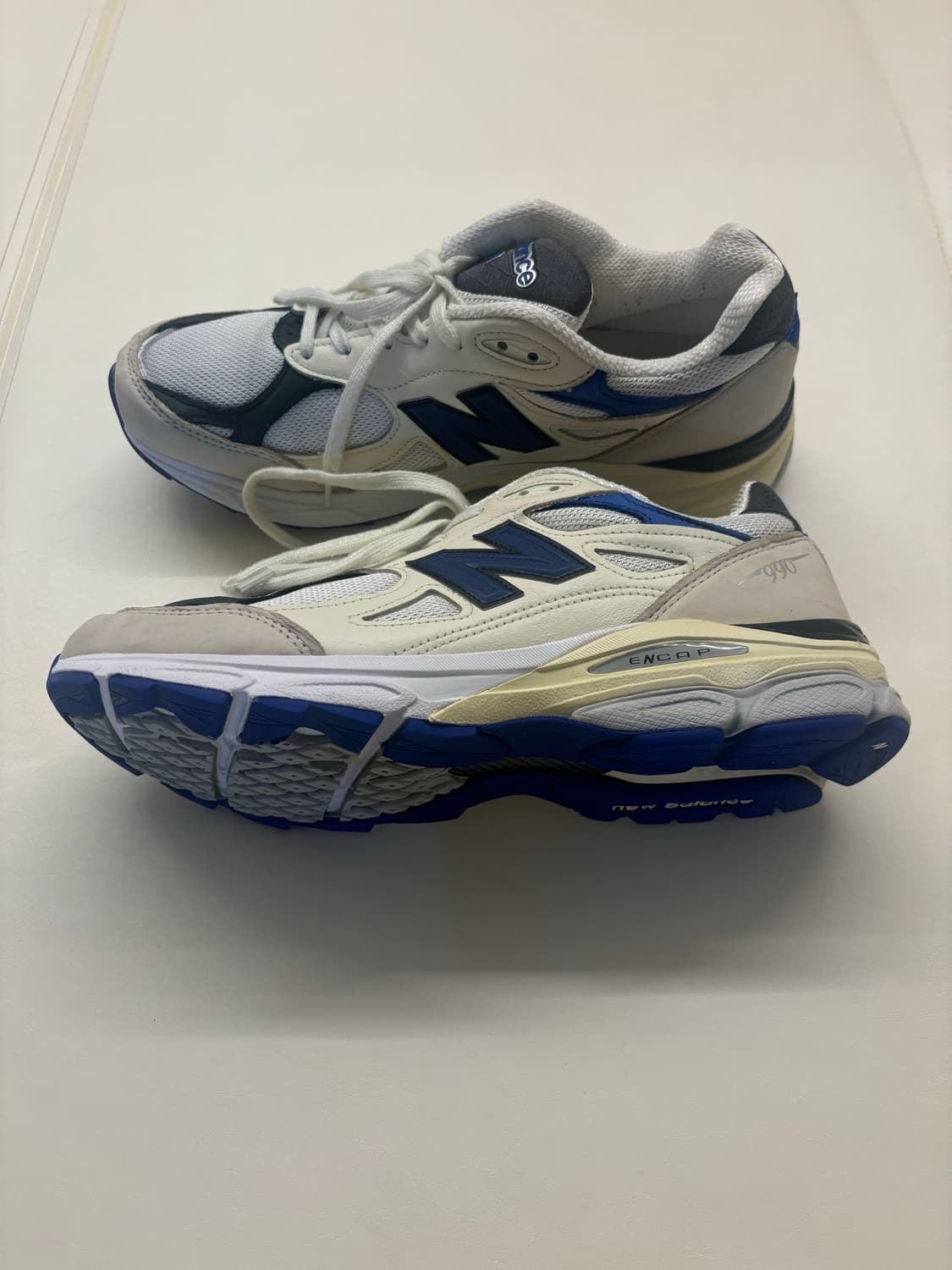 뉴발란스 990 v3 메이드 인 USA 화이트 블루 280mm 판매 상품이미지1