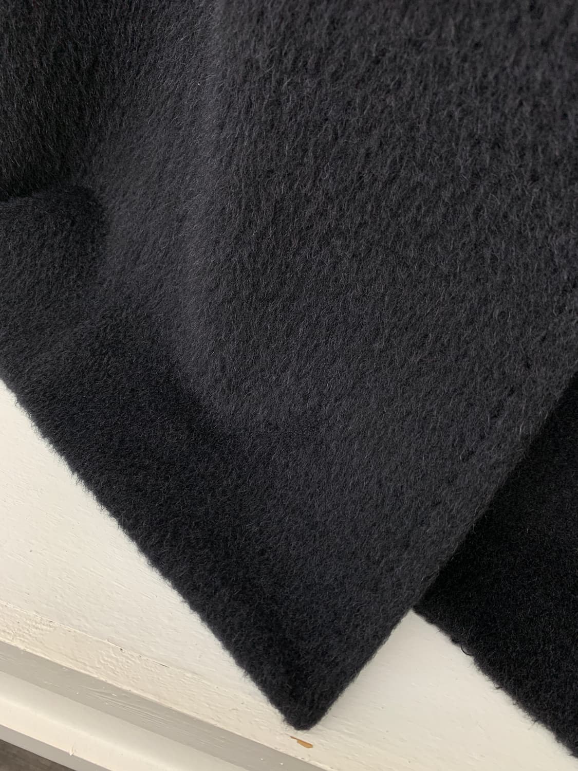 크로커다일 수리 알파카 블랙 롱코트 상품이미지10