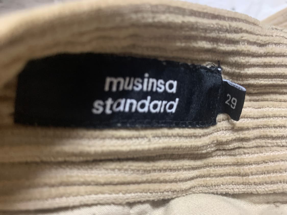 유니클로 코듀로이바지 와이드핏  상품이미지3