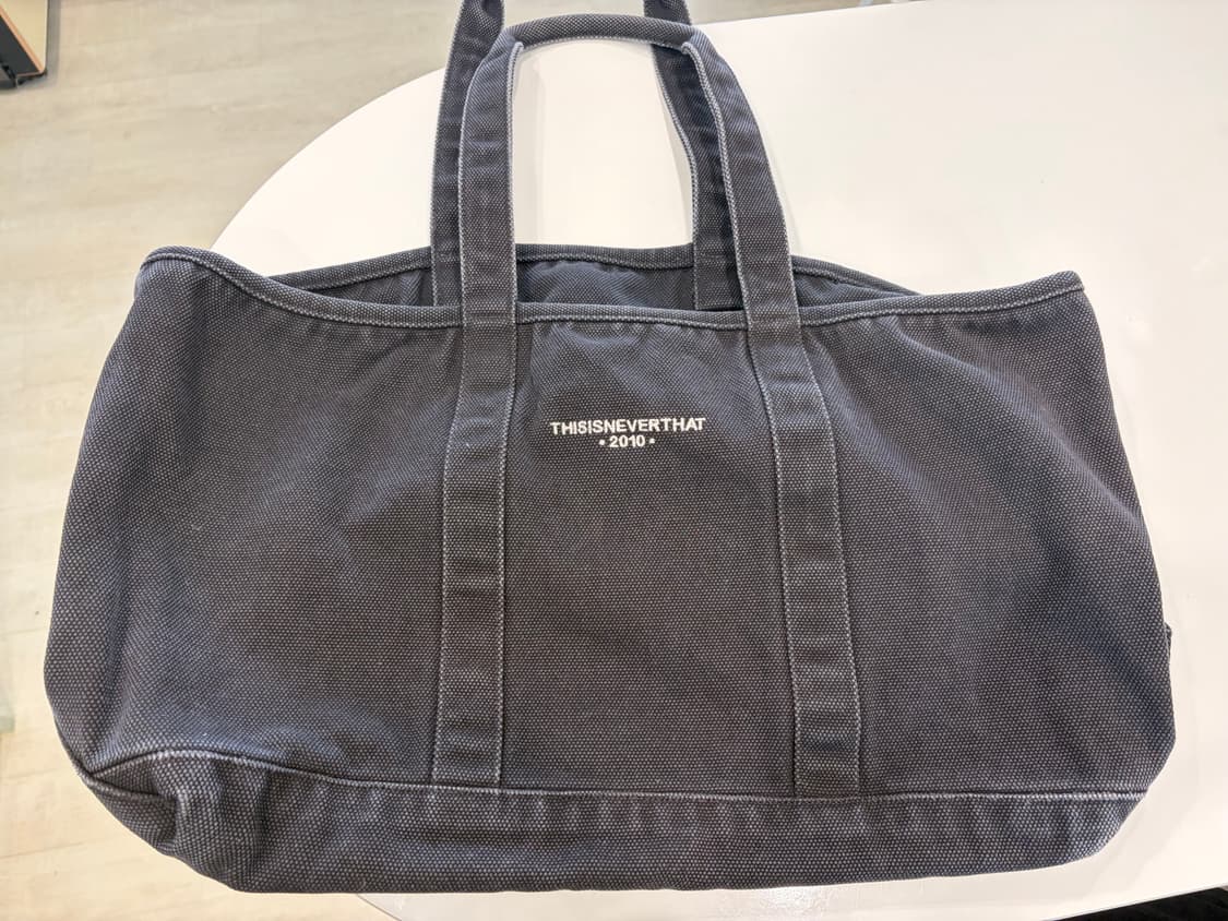 디스이즈네버댓 캔버스 토트백 차콜 상품이미지1