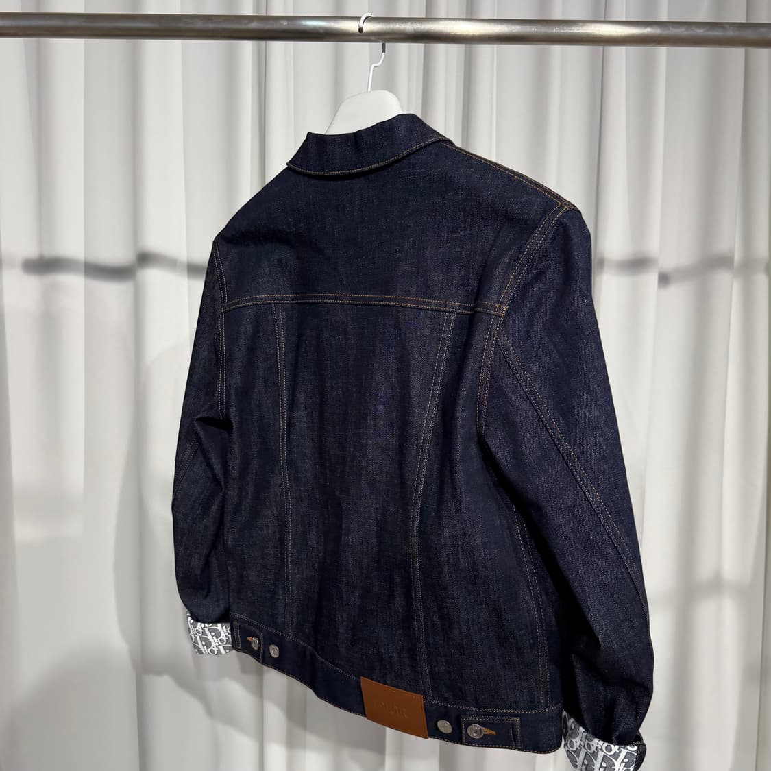 [정품] 디올 25ss 오블리크 레더패치 데님 자켓 상품이미지5