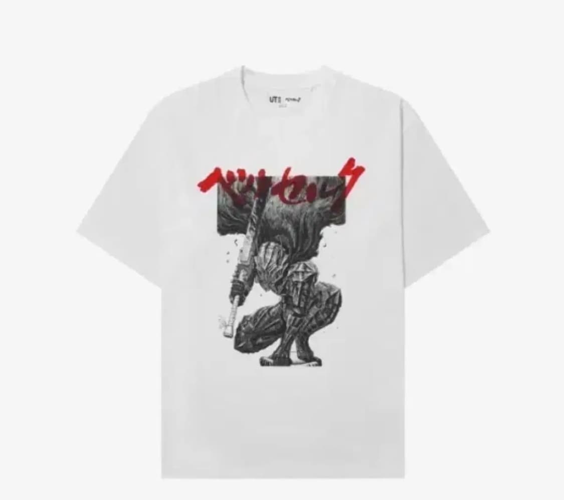 유니클로 베르세르크 반팔 티셔츠 화이트 상품이미지1