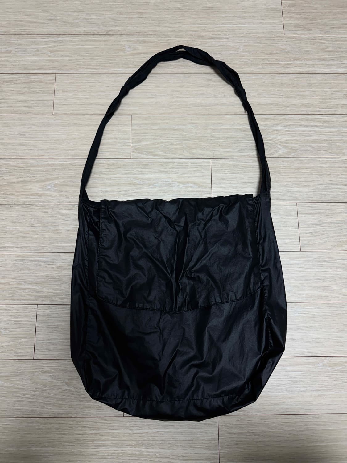 해칭룸 투페이스백 블랙 크리즈 상품이미지1