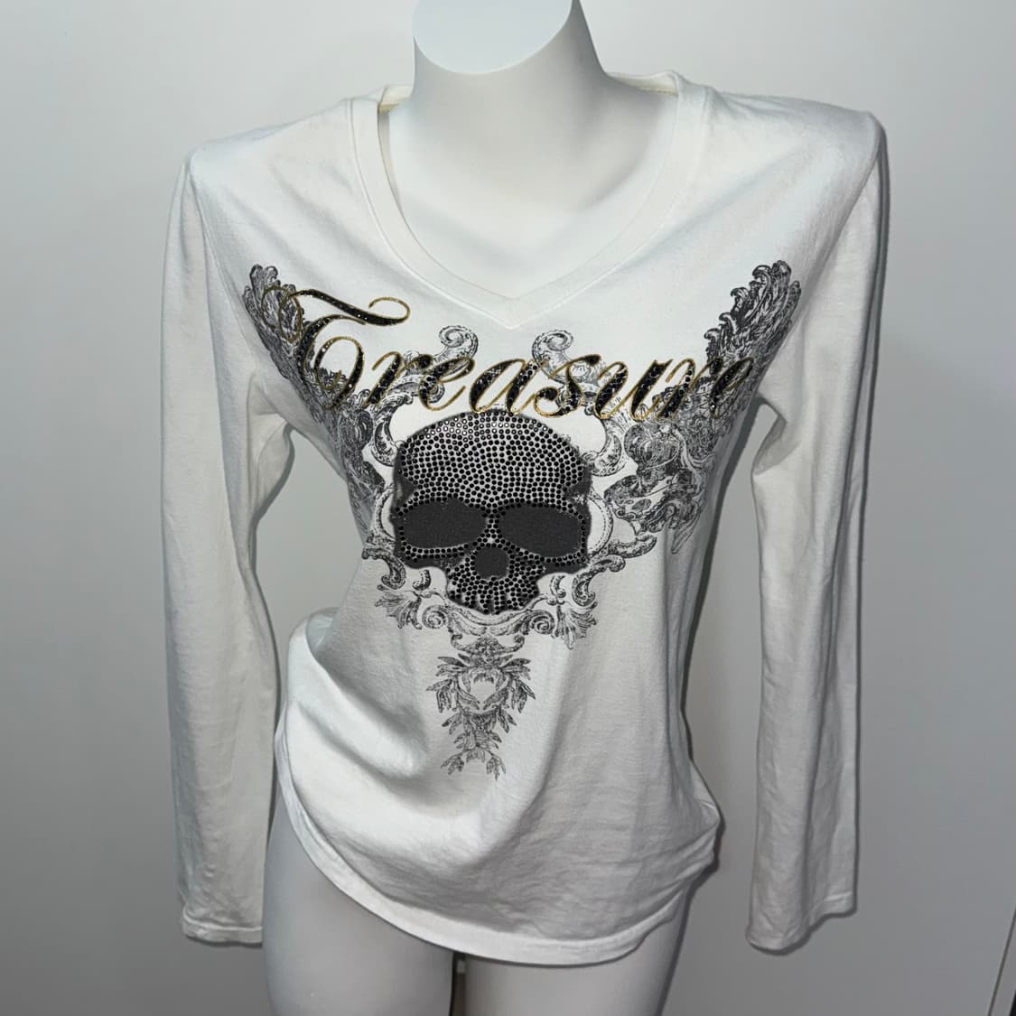 Treasure Skull Rhinestone Long Sleeve 상품이미지1