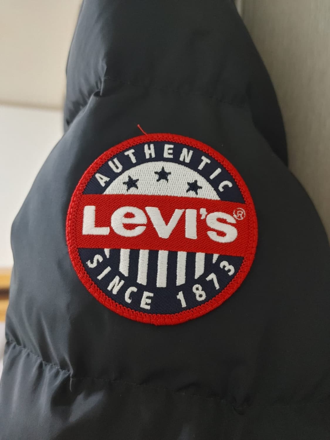 리바이스 키즈 롱패딩 블랙 L 상품이미지4