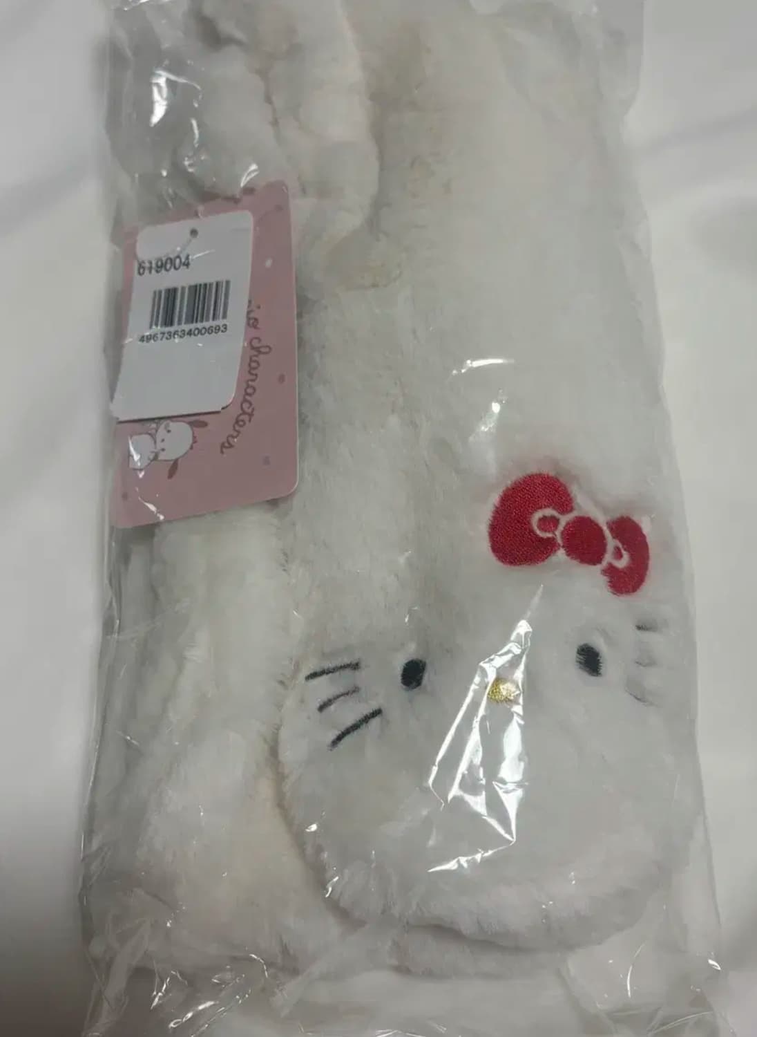 산리오 헬로키티 목도리 흰색 상품이미지1