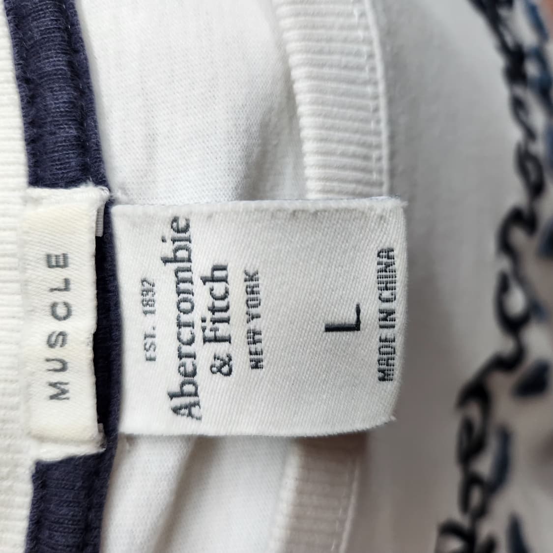 아베크롬비 Y2K 로고 반팔티 L(M~L) 남여공용 상품이미지5