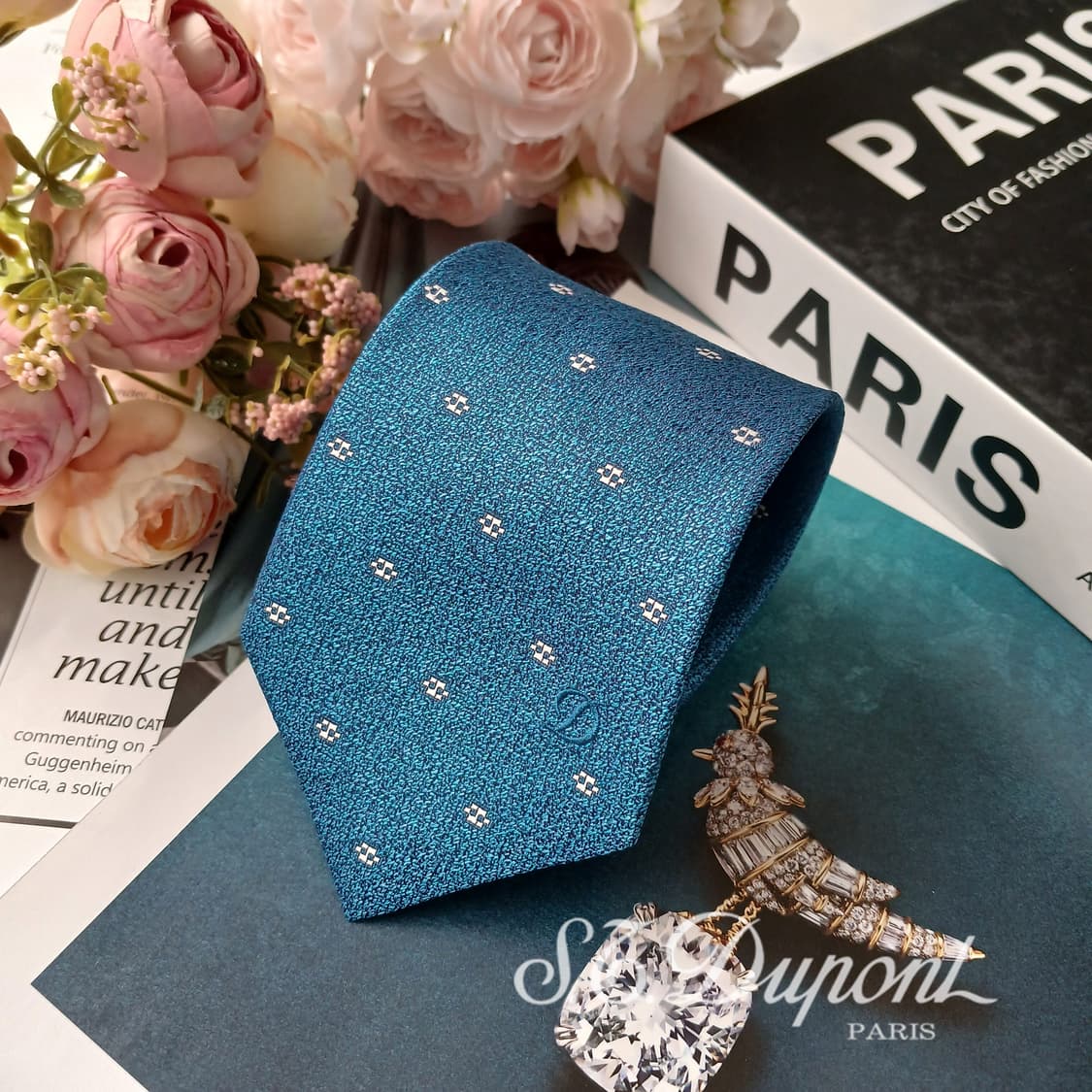 에스.티. 듀퐁 실크 블루 패턴 넥타이 8cm A+등급 E931
 상품이미지1